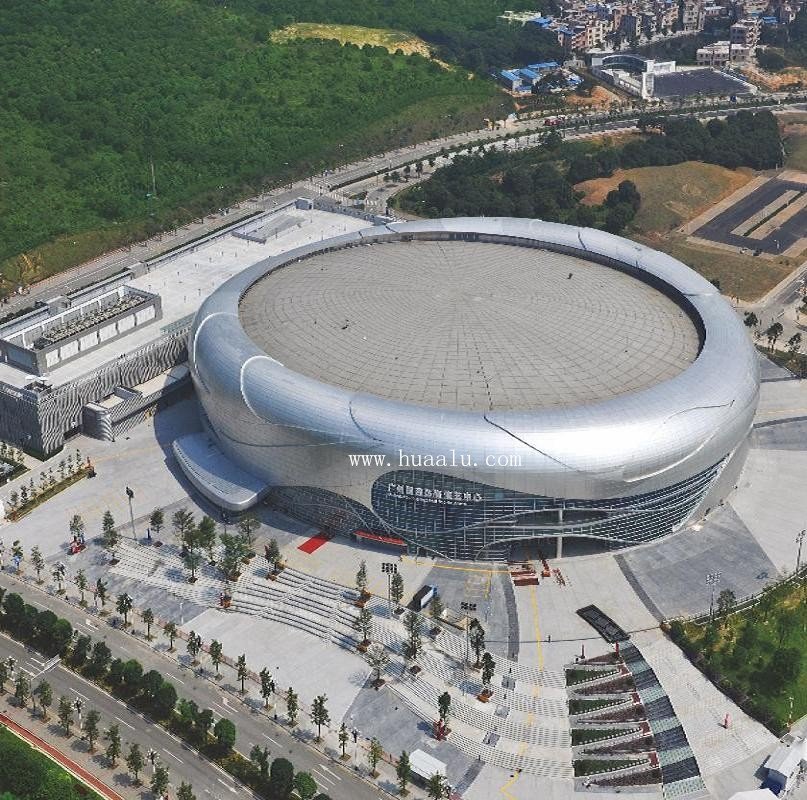 Outdoor-Aluminum-Composite-Wall-Panel-application